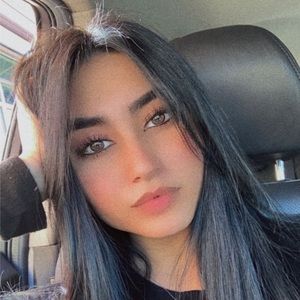 Meet your Posher, Fotima